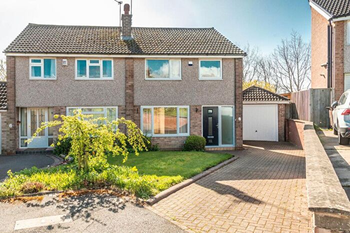 3 Bedroom Semi Detached House For Sale In High Storrs Close, High Storrs, S11