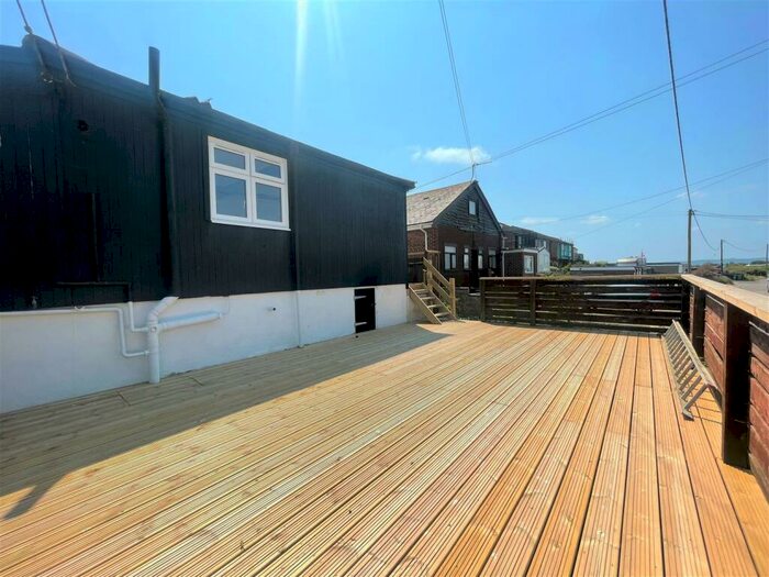 2 Bedroom Detached Bungalow To Rent In Coast Road, Normans Bay, Pevensey, BN24