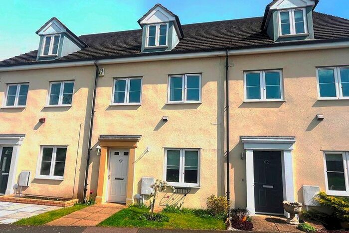 4 Bedroom Town House For Sale In Harewelle Way, Harrold, MK43