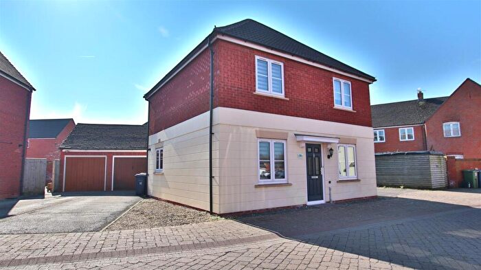 3 Bedroom Detached House For Sale In Redwing Close, Walton Cardiff, Tewkesbury, GL20