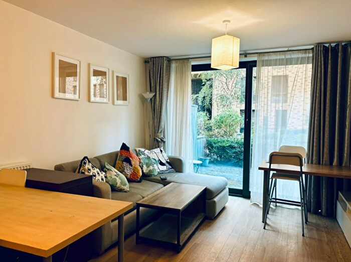3 Bedroom Flat To Rent In Truman Walk, London, E3