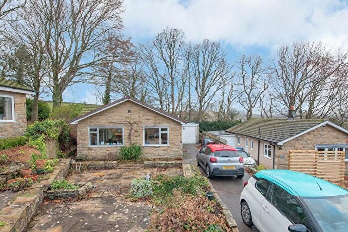 3 Bedroom Detached Bungalow For Sale In Beech Hill Road, Carleton, BD23