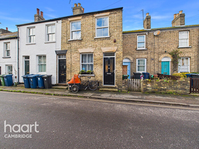 3 Bedroom Terraced House For Sale In Covent Garden, Cambridge, CB1