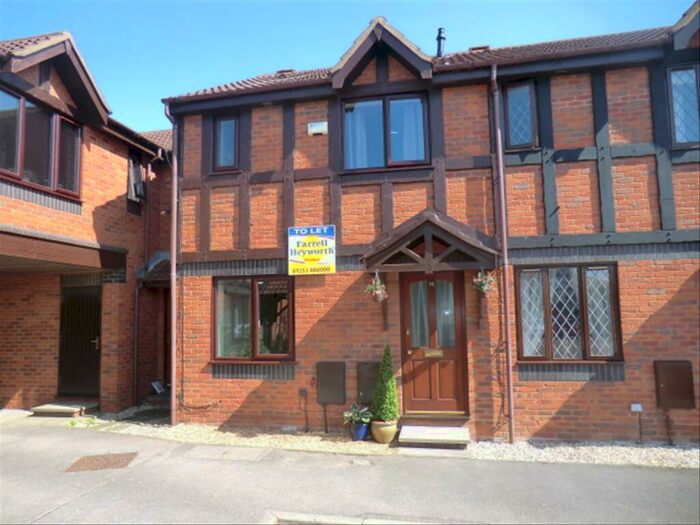 2 Bedroom House To Rent In Bideford Avenue, Herons Reach Area, Blackpool, FY3