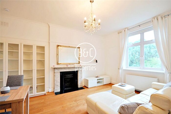 2 Bedroom Flat To Rent In Shooters Hill Road, London, SE3