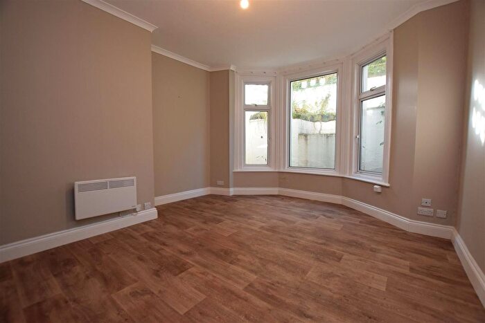 1 Bedroom Flat To Rent In Pevensey Road, St. Leonards-On-Sea, TN38