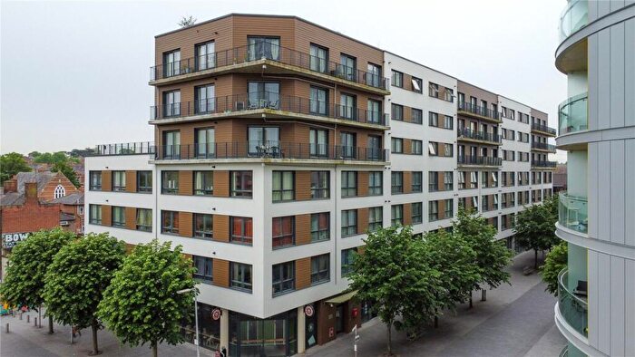 2 Bedroom Apartment To Rent In Chatham Place, Reading, Berkshire, RG1