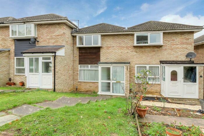 2 Bedroom Terraced House To Rent In Whitsundale Close, Finedon, NN9