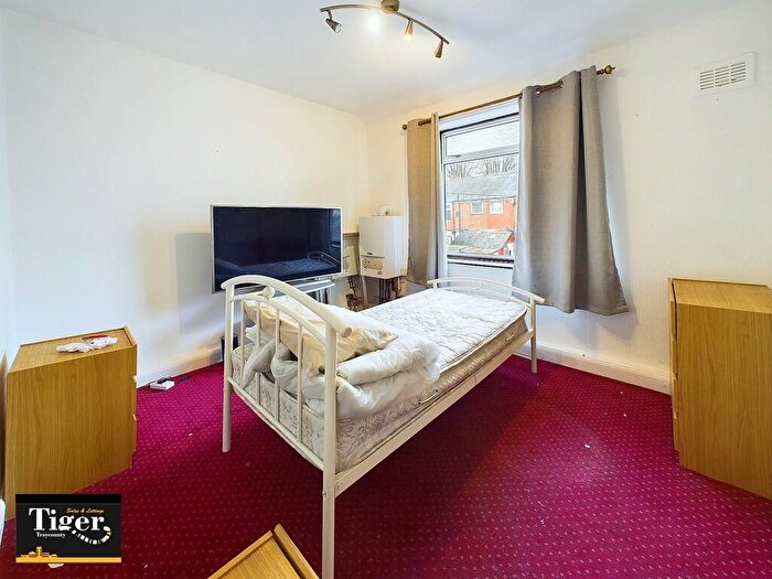 3 Bedroom Terraced House For Sale In Waverley Road, Preston, PR1