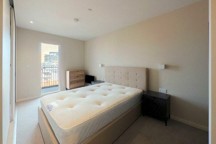 1 Bedroom Apartment To Rent In Spinners Way, Manchester, M15