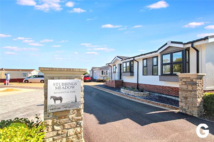 2 Bedroom Park Home For Sale In Stubbings Meadow, Ringwood, Hampshire, BH24