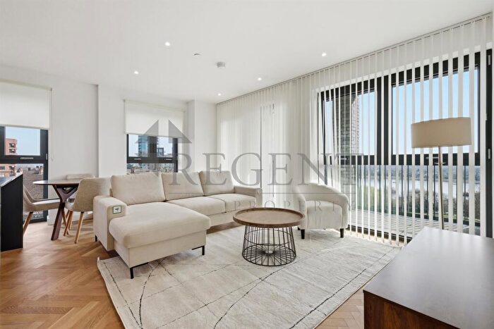 2 Bedroom Apartment To Rent In Emperor Point, Dragonfly Walk, N4