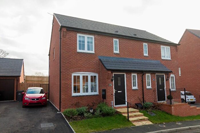 3 Bedroom Semi-Detached House To Rent In Farmers Way, LE7