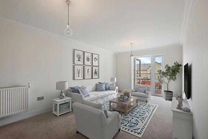 2 Bedroom Flat To Rent In Debden House, Grange, Saffron Walden, CB11