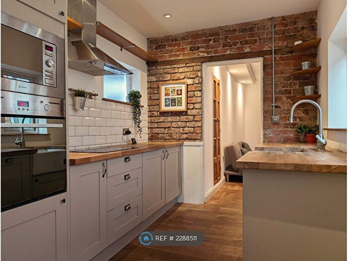 1 Bedroom Flat To Rent In Black Friars, Chester, CH1