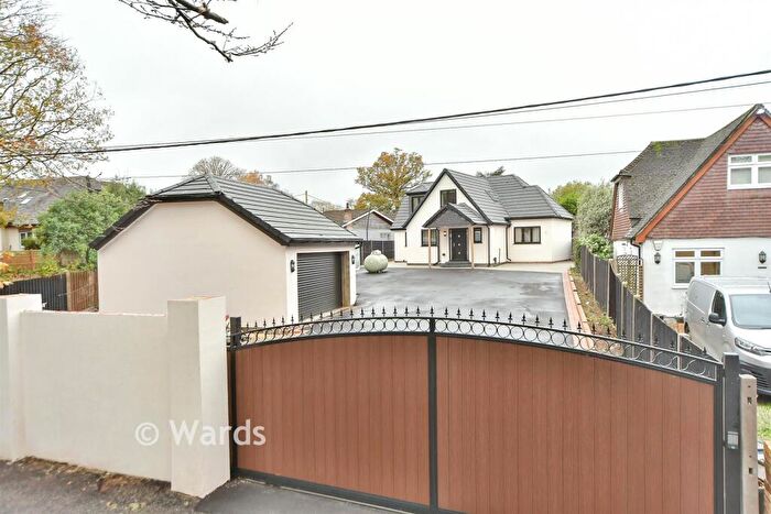 5 Bedroom Detached House For Sale In Beechwood Drive, Meopham, Kent, DA13