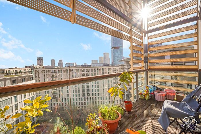 1 Bedroom Flat To Rent In Asterid Heights, Liberty Bridge Road, Stratford, E20