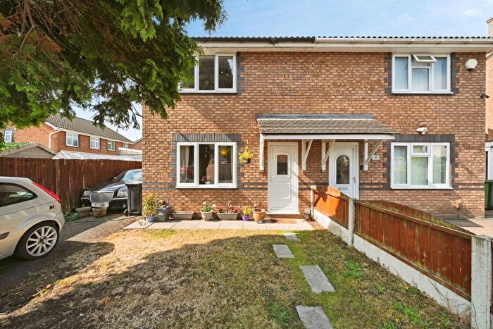 3 Bedroom Semi-Detached House For Sale In Scotia Avenue, Wirral, Merseyside, CH62