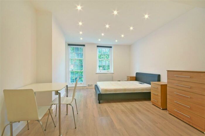 Studio To Rent In Dennington Park Road, West Hampstead, NW6