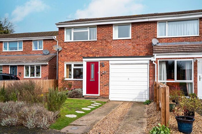 3 Bedroom Semi Detached House For Sale In Marks Way, Girton, CB3