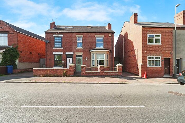4 Bedroom Semi-Detached House For Sale In Awsworth Road, Ilkeston, DE7