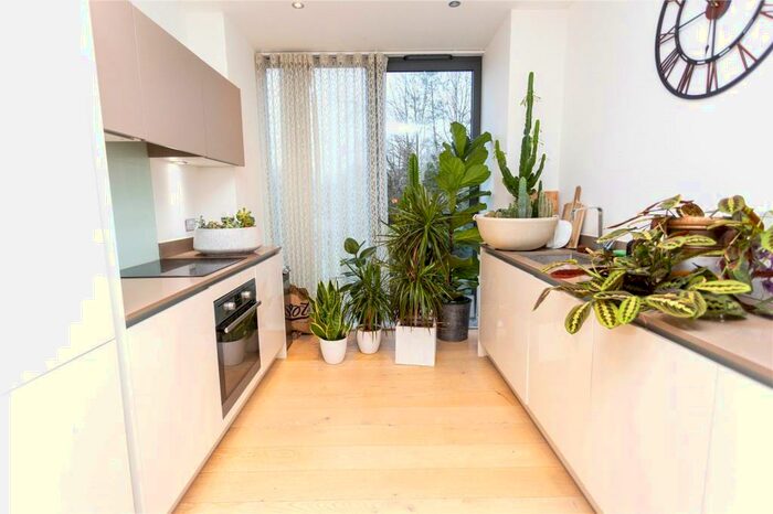 2 Bedroom Apartment To Rent In Quebec Way, Canada Water, London, Greater London, SE16