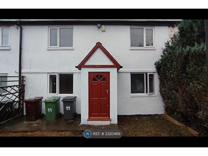 4 Bedroom Terraced House To Rent In Hawkswood Crescent, Leeds, LS5