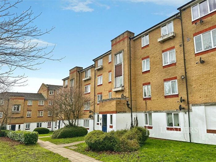 1 Bedroom Garage / Parking For Sale In Dadswood, Harlow, Essex, CM20