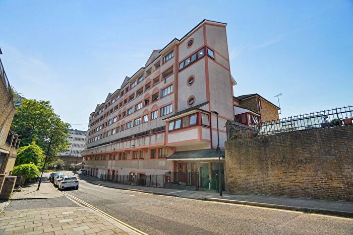 5 Bedroom Flat To Rent In Jordans House, Capland Street, London, NW8