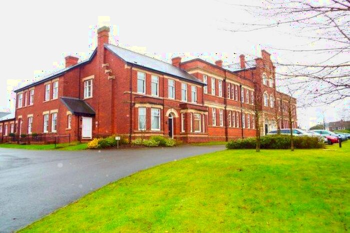 1 Bedroom Flat To Rent In Friary House, Lichfield, WS13