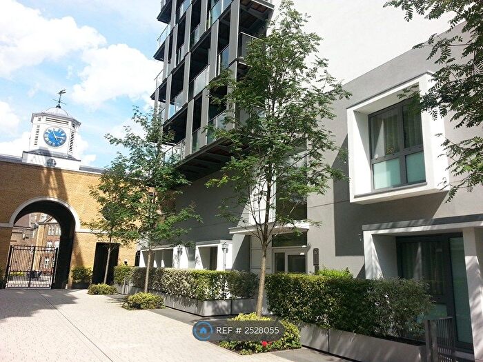 1 Bedroom Flat To Rent In Royal Carriage Mews, London, SE18