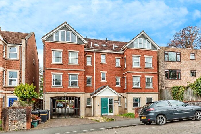 3 Bedroom Property To Rent In Hampton Road, Bristol, BS6