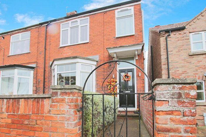 4 Bedroom End Of Terrace House For Sale In Beck Lane, Keyingham, Hull, HU12
