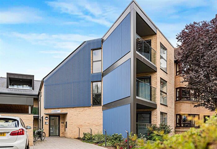 2 Bedroom Flat For Sale In St. Stephens Place, Cambridge, CB3