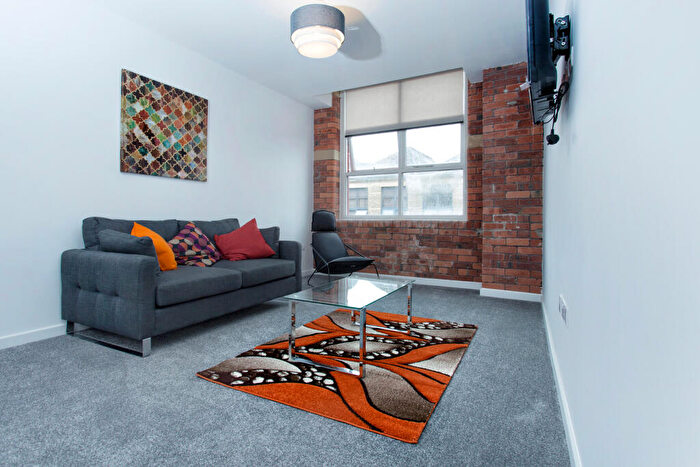 2 Bedroom Apartment To Rent In Balme Street, City Centre, Bradford, BD1