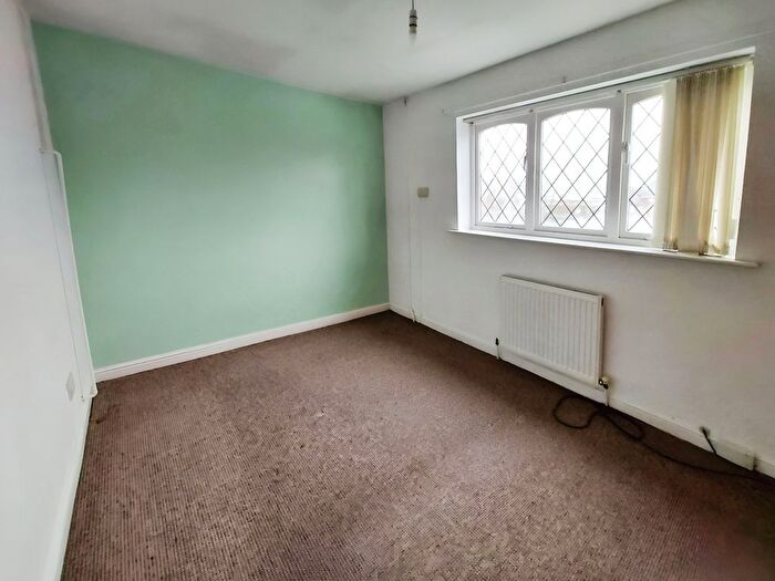 2 Bedroom Semi-Detached House For Sale In Waterslea, Eccles, M30