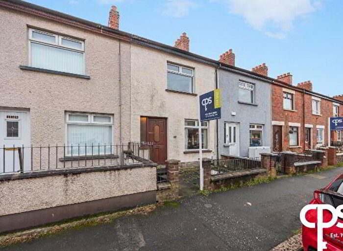 2 Bedroom Mid Terraced House For Sale In Broadway, Belfast, BT12