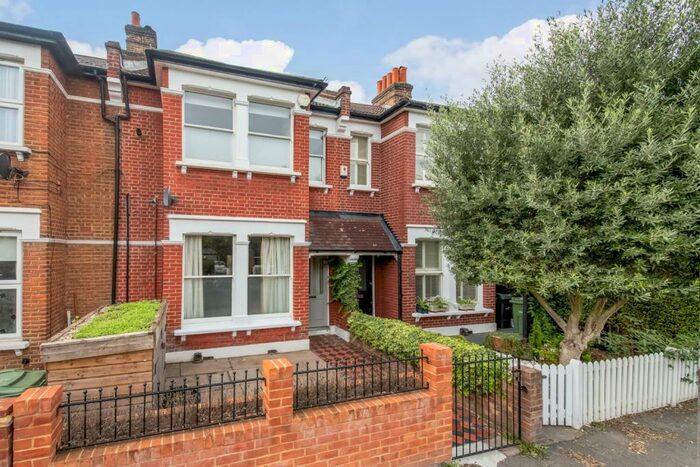 5 Bedroom House To Rent In Clive Road, Dulwich, London, SE21