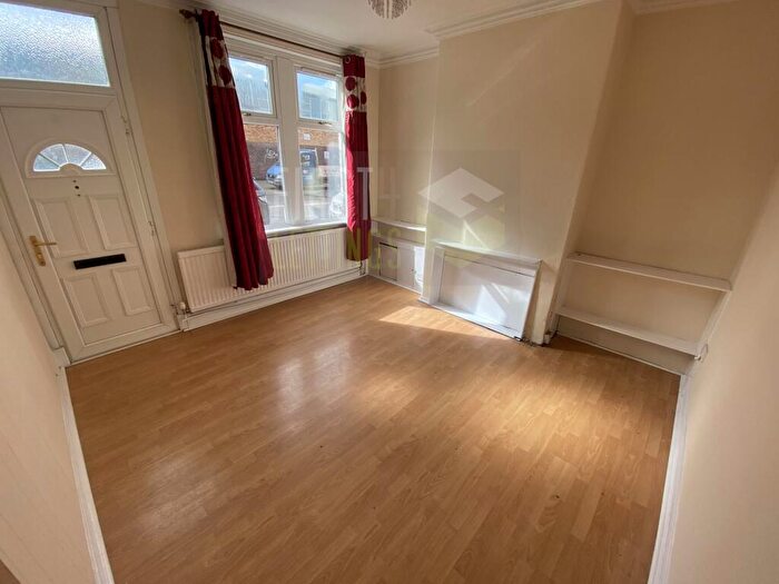 2 Bedroom Terraced House To Rent In Wordsworth Road, Clarendon Park, LE2