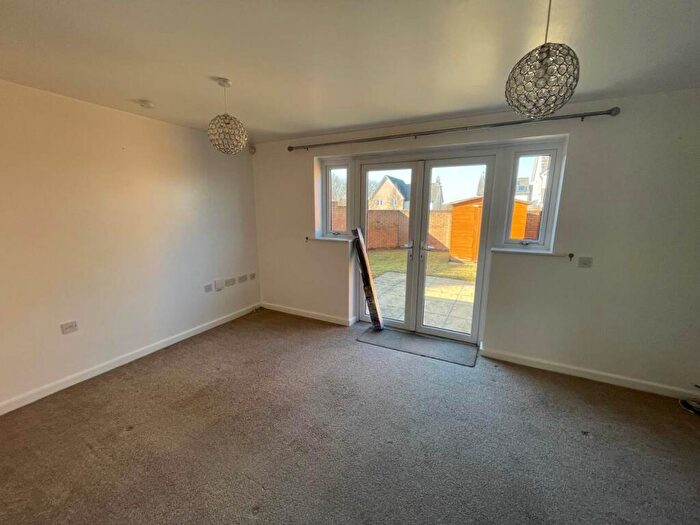 2 Bedroom House To Rent In Kenmare, Knowle, Bristol, BS4
