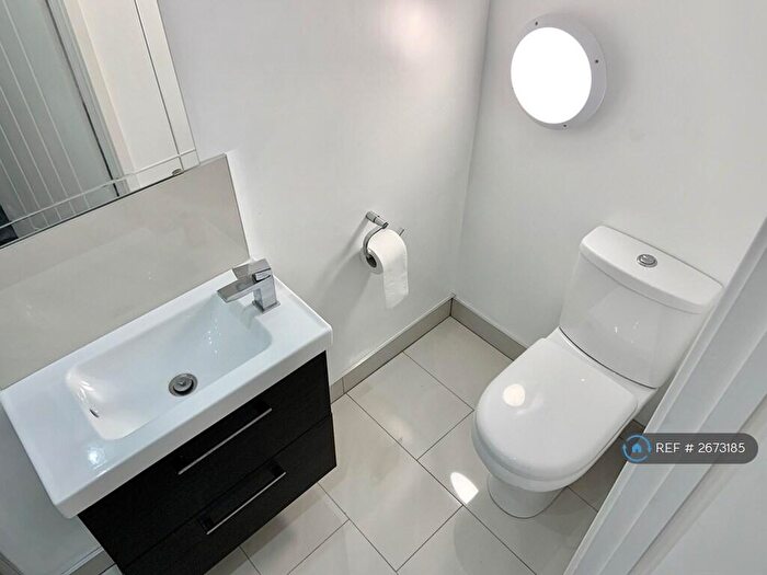 4 Bedroom Terraced House To Rent In St. Margaret Road, Coventry, CV1