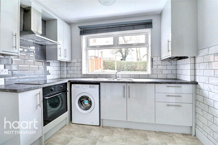 3 Bedroom End Of Terrace House To Rent In Farnborough Road, Nottingham, NG11