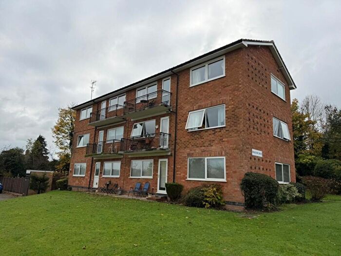 2 Bedroom Apartment To Rent In Hampton-in-arden, Solihull, B92