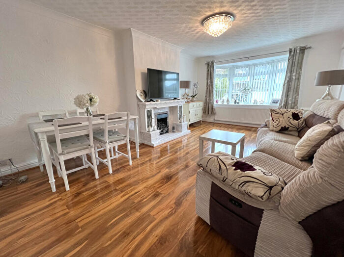 2 Bedroom Bungalow For Sale In Cheltenham Crescent, Thornton, FY5