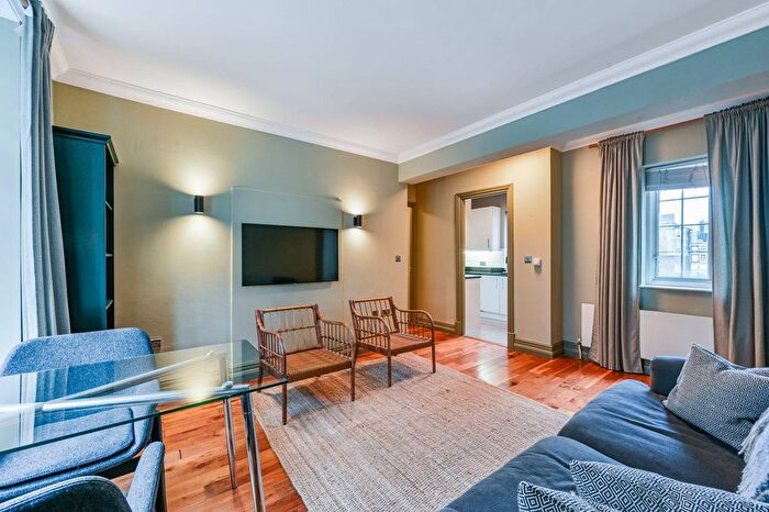 1 Bedroom Flat To Rent In Weymouth Street, Marylebone, London, W1G