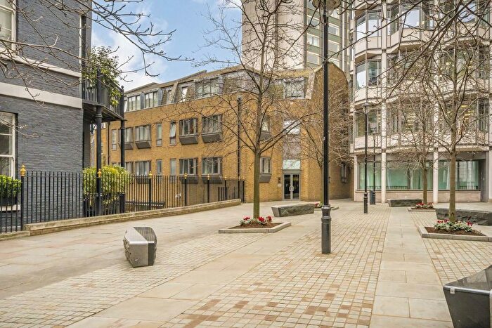 2 Bedroom Flat To Rent In Curzon Square, Mayfair, W1J