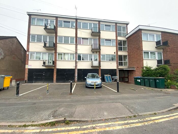 1 Bedroom Flat For Sale In Loudon Avenue, Coundon, Coventry, CV6