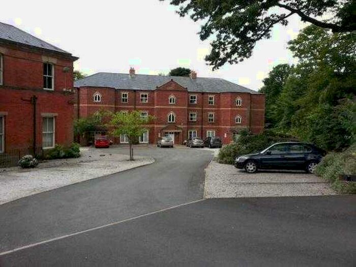 2 Bedroom Apartment To Rent In Woodlands Corner, Lilford Road, Blackburn, BB1