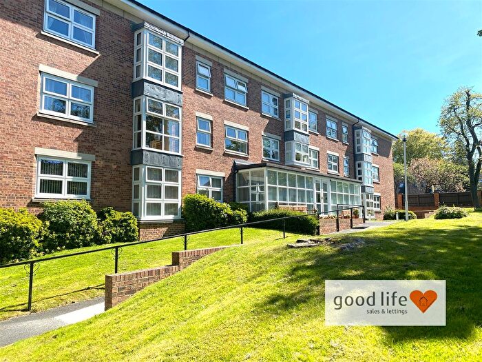 2 Bedroom Flat For Sale In Beecholm Court, Ashbrooke, Sunderland, SR2