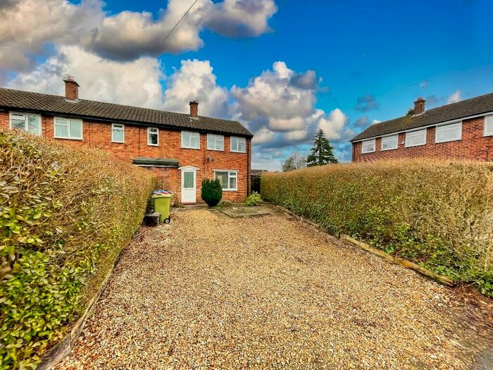 2 Bedroom End Of Terrace House To Rent In Briar Lane, CW8